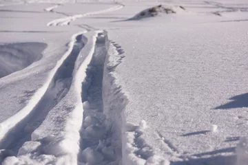 Photo sur Plexiglas Gasherbrum pistes de ski de randonnée dans la neige