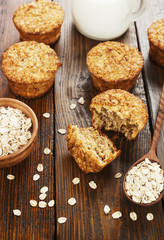 Oat muffins with banana