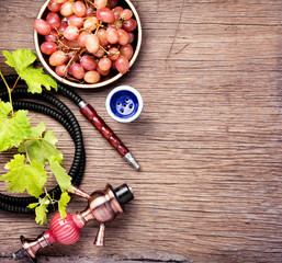 Hookah with autumn grapes