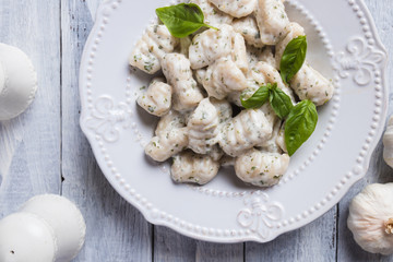 Gnocchi di patata in cheese sauce
