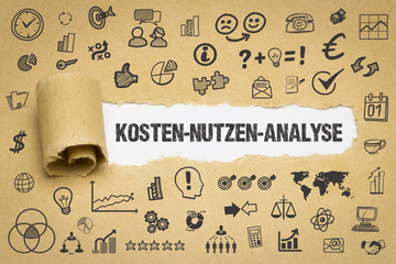 Kosten-Nutzen-Analyse / Papier mit Symbole
