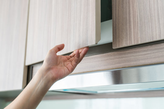 Hand Open Kitchen Cabinet