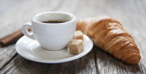 café croissant