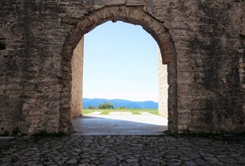 Forte Interrotto domina l'altopiano di Asiago, in provincia di Vicenza, Italia settentrionale