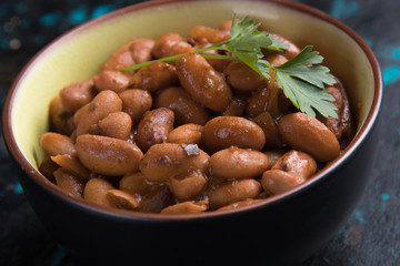 Cooked white beans