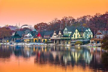 Philadelphia, Pennsylvania, USA Boathouse Row - obrazy, fototapety, plakaty