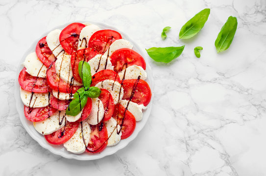 Delicious caprese salad