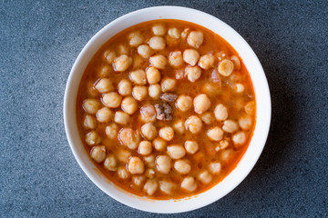 Turkish Food Chickpeas with Meat. / Etli Nohut.