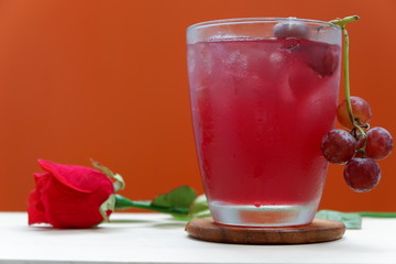 refreshing mocktail copy space