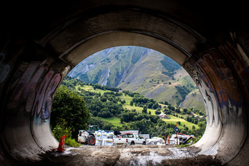 tunnel