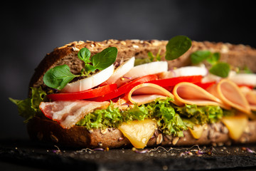 Classic BLT sandwiches