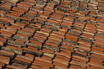 Dachziegel mediterran