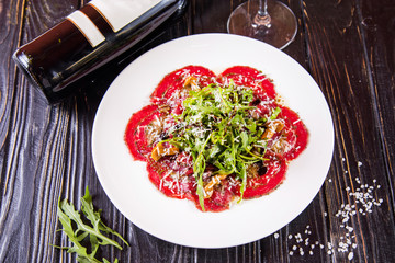 carpaccio with arugula