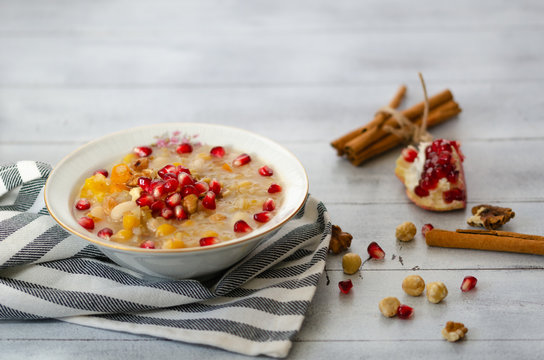 Turkish traditional dessert ashure (Noah's Pudding)
