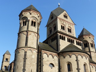 Fototapeta na wymiar Abtei Maria Laach in der Eifel