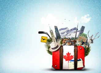 Küchenrückwand glas motiv Canada, retro suitcase with hat and canadian attractions © Zarya Maxim