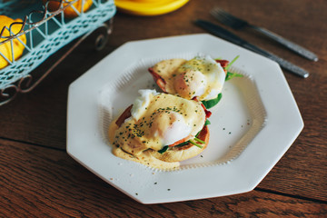 eggs and benedict breakfast 