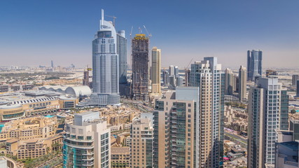 Obraz premium Dubai downtown at sunny day timelapse