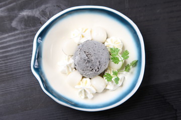 白玉黒ゴマアイスクリーム
