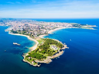  Luchtfoto van de stad Santander, Spanje © saiko3p