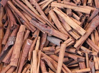 Cinnamon sticks pattern close-up