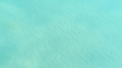 Photo underwater sandy bottom of the black sea in summer