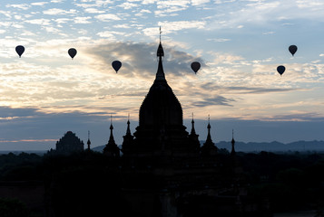Hot-air Balloons over Bagan - 225516292