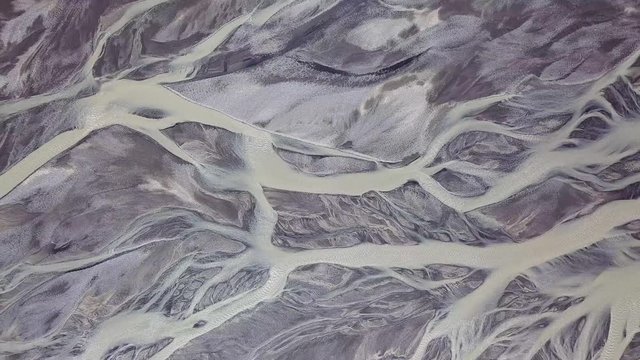 Drone video of a riverbed in Iceland
