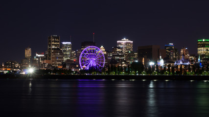 Fototapeta premium Montreal at night