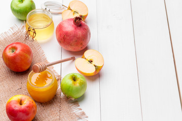 Apple and honey, traditional food of jewish New Year - Rosh Hashana.
