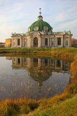 Fototapeta na wymiar The Grotto house in Kuskovo homestead, Russia, autumn