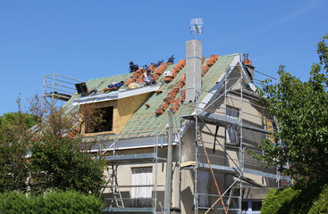 Obraz na płótnie Canvas Rénovation toiture de maison-4061