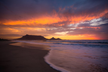 Fototapeta na wymiar Cape Town Table Mountain Ocean Sunset