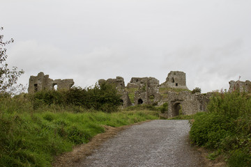 Fototapeta na wymiar Ancient castle ruins in rural Laois County, Ireland