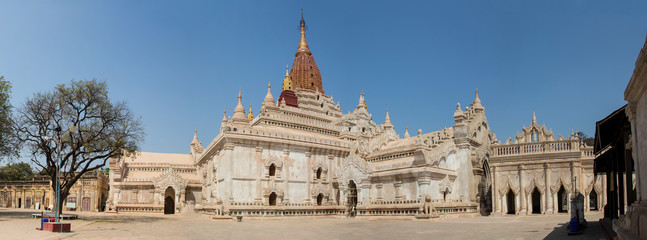 Fototapeta premium Ancient Temples in Bagan, Myanmar