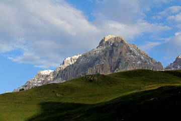 alba su Cima Uomo dalla Valfredda; dolomiti di Fassa