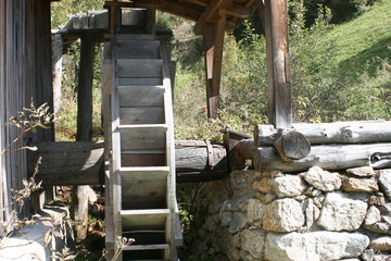 Fototapeta na wymiar Alte Wassermühle