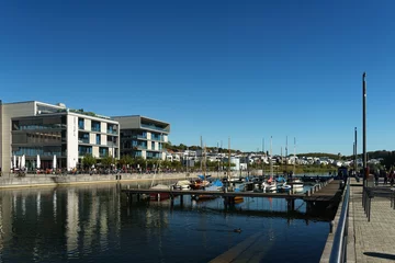 Hafen mit Seglebooten am Phoenixsee in Dortmund-Hörde © Erika Wehde