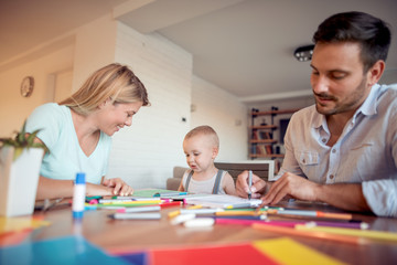 Fototapeta premium Family drawing with crayons