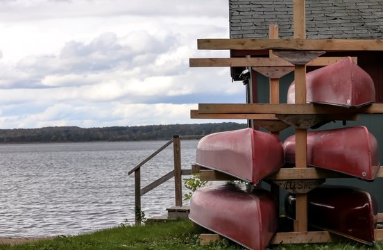 Canoes on a lale