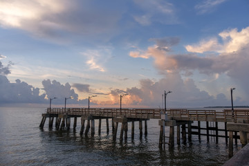Obraz premium The Pier at Sunset, St Simons Island, GA