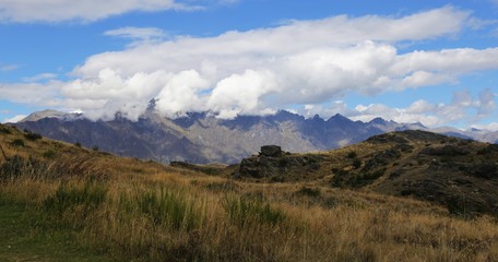 Obraz premium Mountainside view 1