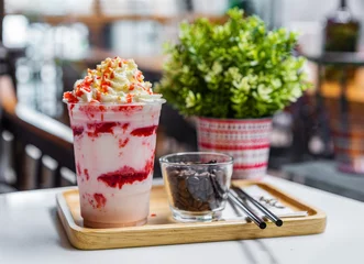 Foto op Plexiglas Milkshake strawberry frappe with whipped cream