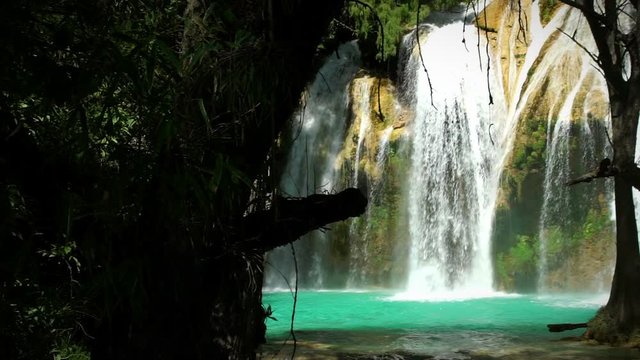 View of one waterfall in the national park El Chiflon in Chiapas T2