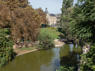 Le parc des Buttes-Chaumont à Paris