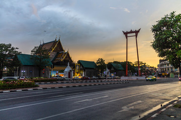 Atardecer en Giant Swing Bangkok