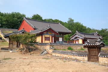 Fototapeta na wymiar Sungjuhyanggyo Confucian School 