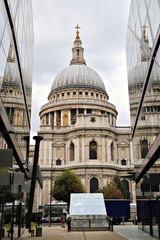 Fototapeta premium St Paul's Cathedral in London