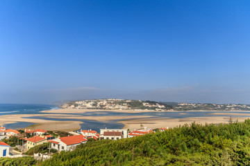 Obraz premium Vista da Lagoa de Óbidos em Portugal