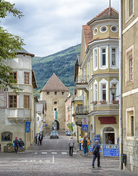 The historic town of Glorenza/Glurns in the south of Malles/Mals is one of the smallest cities in the world. Trentino Alto Adige/South Tyrol - Italy